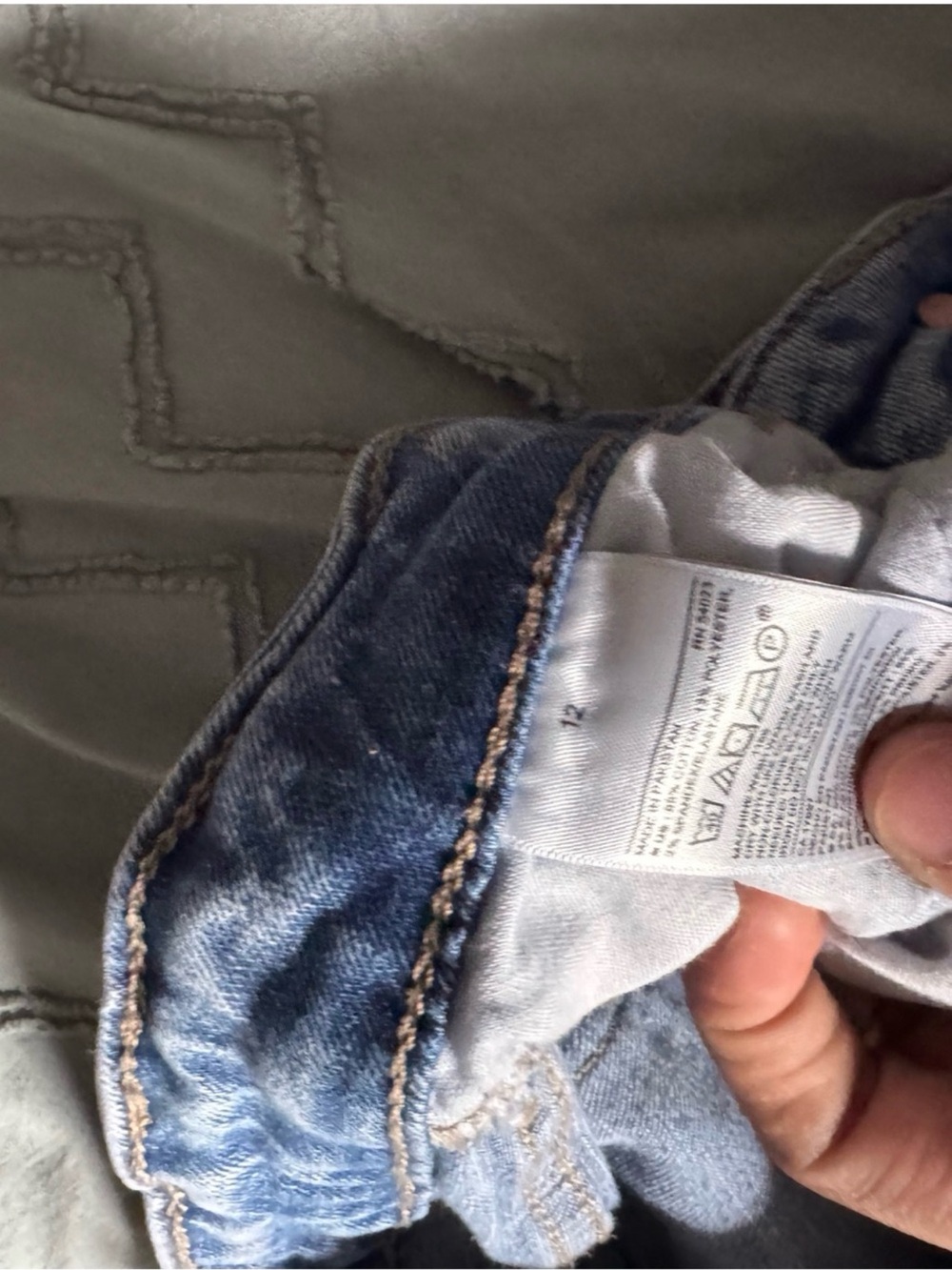 Jeans bundle lot - Picture 6 of 6